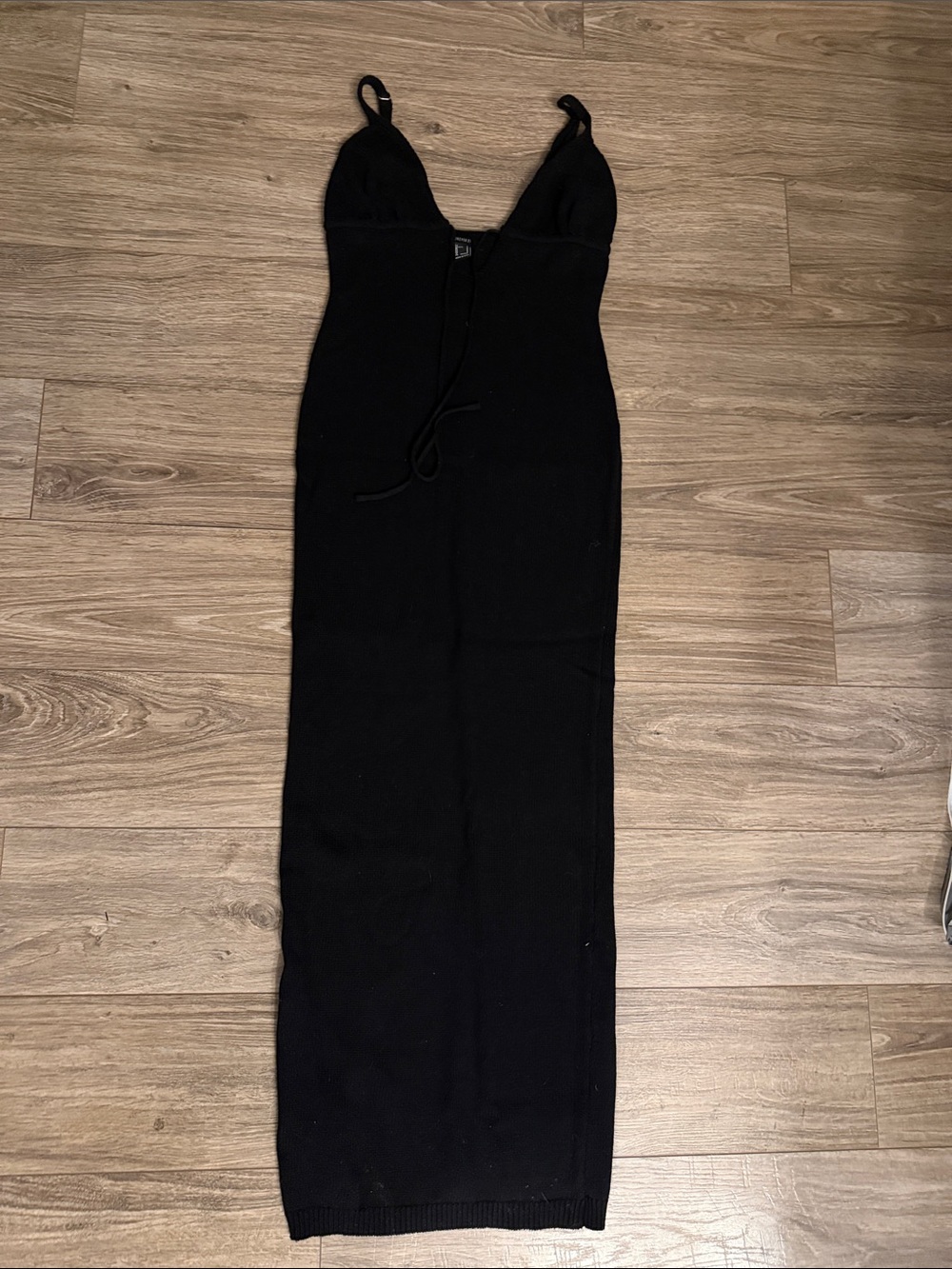 Forever 21 Black Knit Maxi Dress with V-Neckline